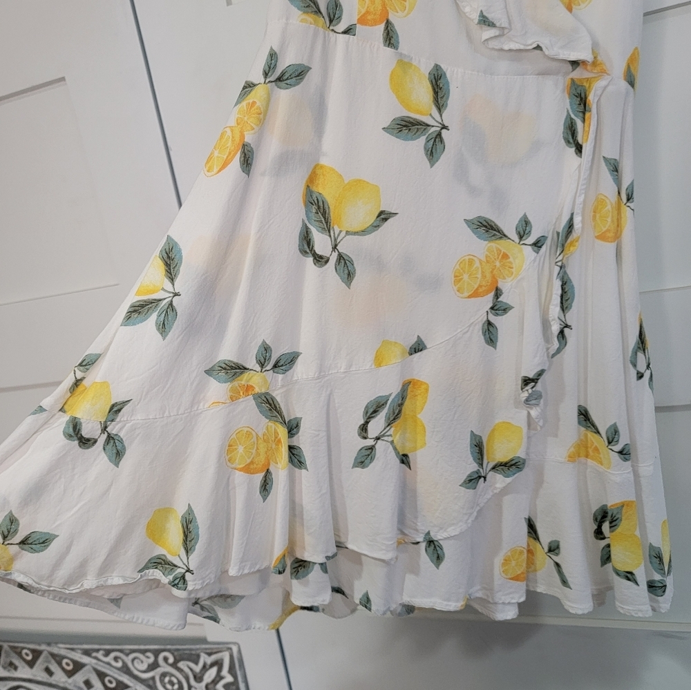 FOREVER 21 dress Size Small - Picture 2 of 5